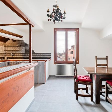 شقة Ponte Di Rialto Penthouse With Panoramic Terrace البندقية المظهر الخارجي الصورة